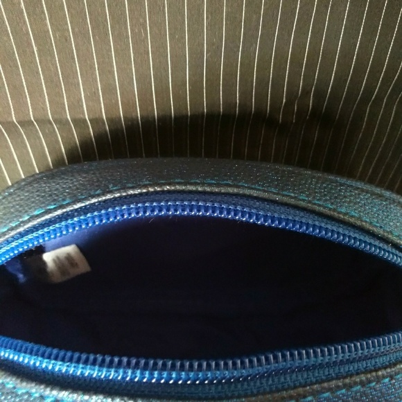 Sofia Vergara wristlet - Picture 4 of 4